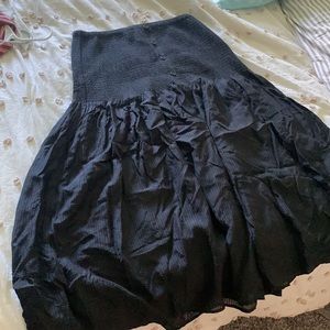 & Other Stories - EUC - Size 10 Smocked Waist Black Midi Skirt
